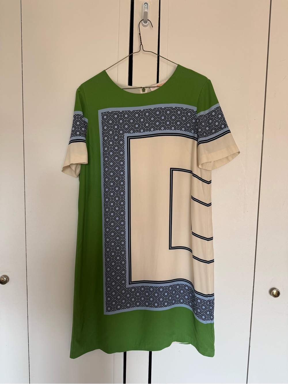 Tory Burch Green, Cream and Navy Graphic Border Shift Dress